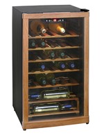 GCBE1-20 - Winecooler - 150 Litres - wood & electronic - closed door
